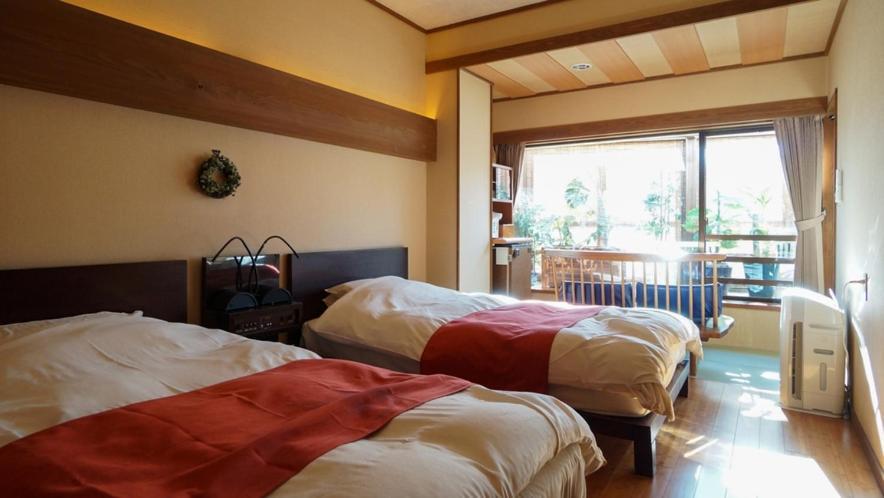 Atami Juraku Hotel Екстер'єр фото