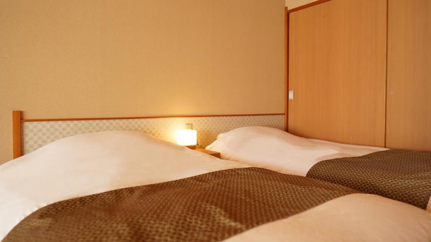 Atami Juraku Hotel Екстер'єр фото