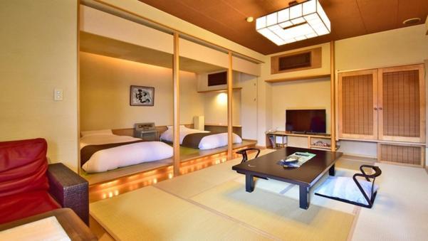 Atami Juraku Hotel Екстер'єр фото