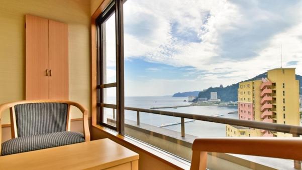 Atami Juraku Hotel Екстер'єр фото